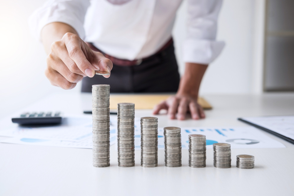 en qué invertir dinero en 2023